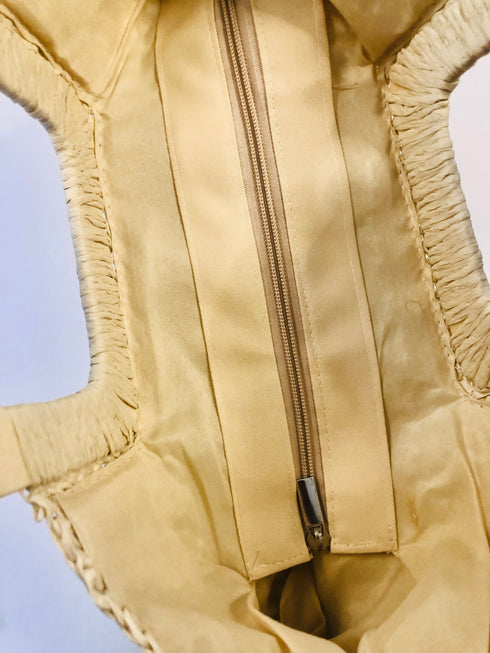handmade woven straw tote with wooden handles | o'ahu wholesale